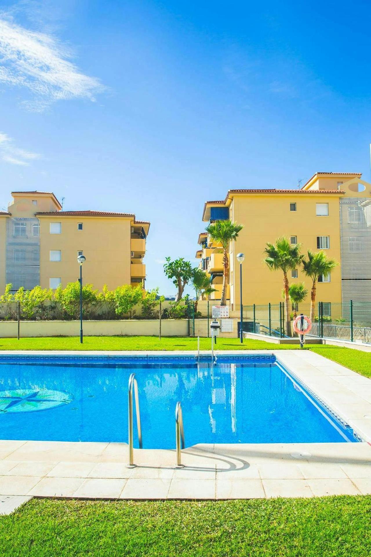 Appartamento Ático 3hab. en Fuengirola cerca de la playa Esterno foto